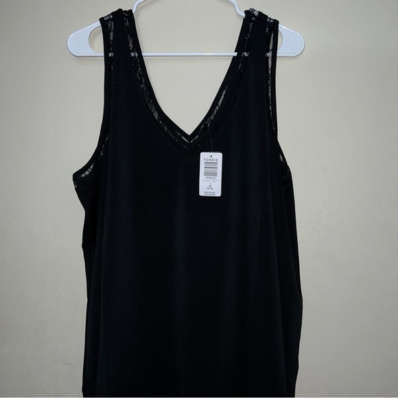 STUDIO CREPE JERSEY LACE INSET DOUBLE V-NECK TANK - NWT - Picture 5 of 7